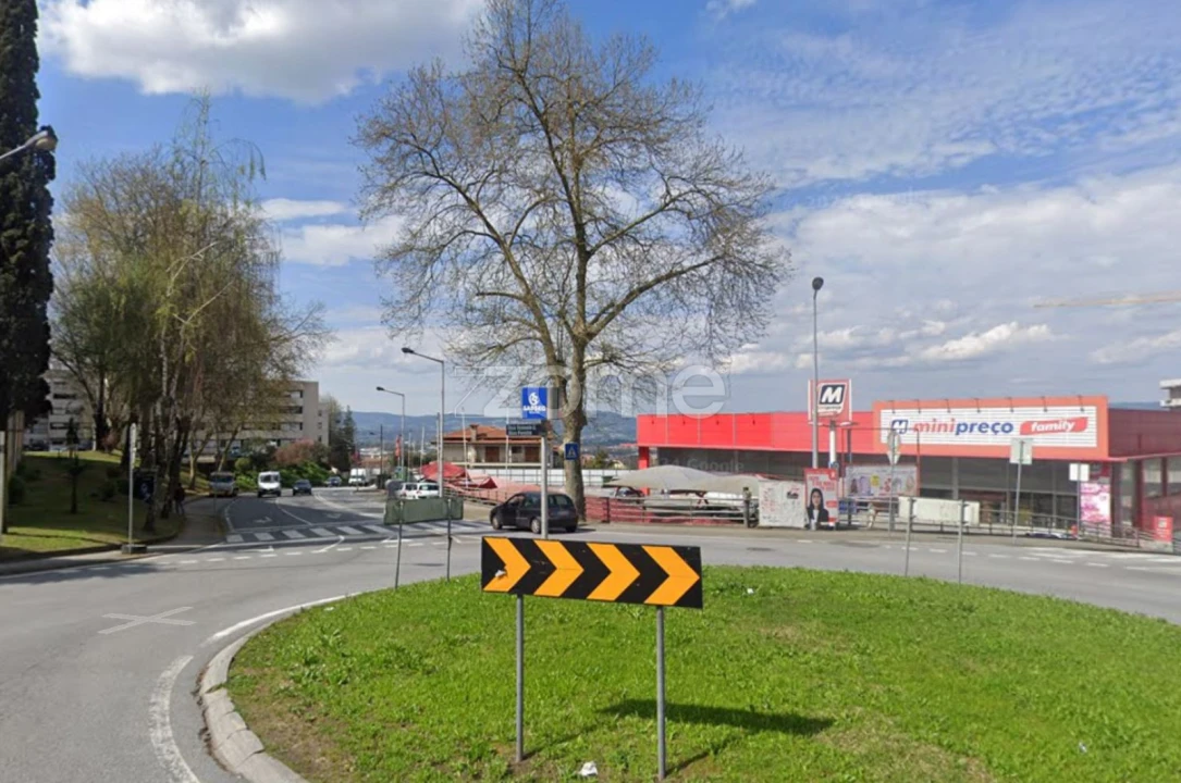 Apartamento T1 para Venda em Braga (Maximinos, Sé e Cividade) Foto 20