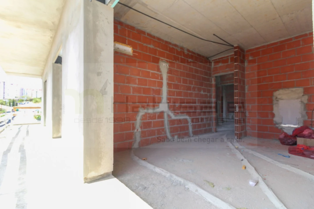 Apartamento T3 para Venda em Santo António dos Cavaleiros e Frielas Foto 15