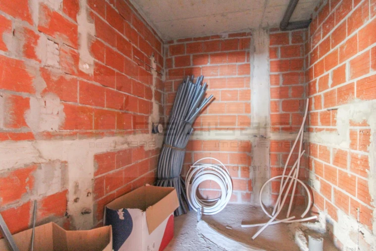 Apartamento T3 para Venda em Santo António dos Cavaleiros e Frielas Foto 13