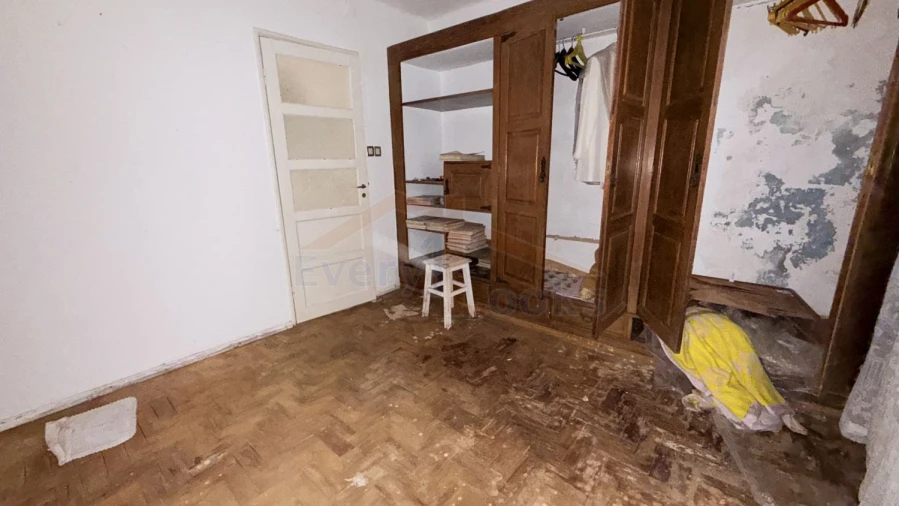 Moradia T2 para Venda em Atouguia da Baleia Foto 34