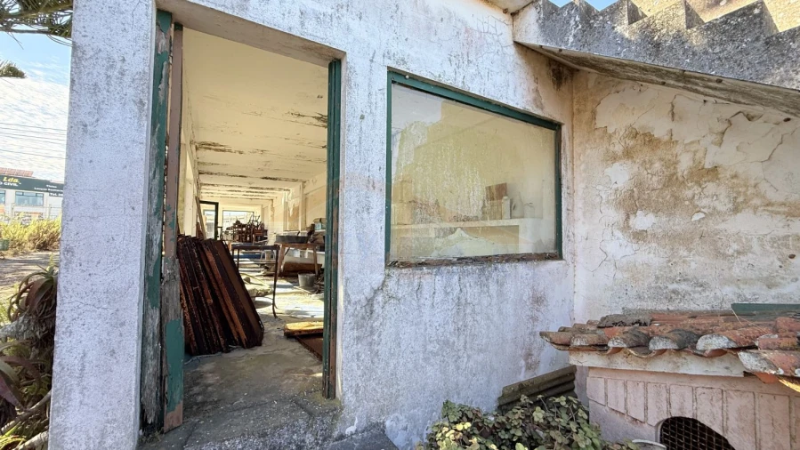 Moradia T2 para Venda em Atouguia da Baleia Foto 13