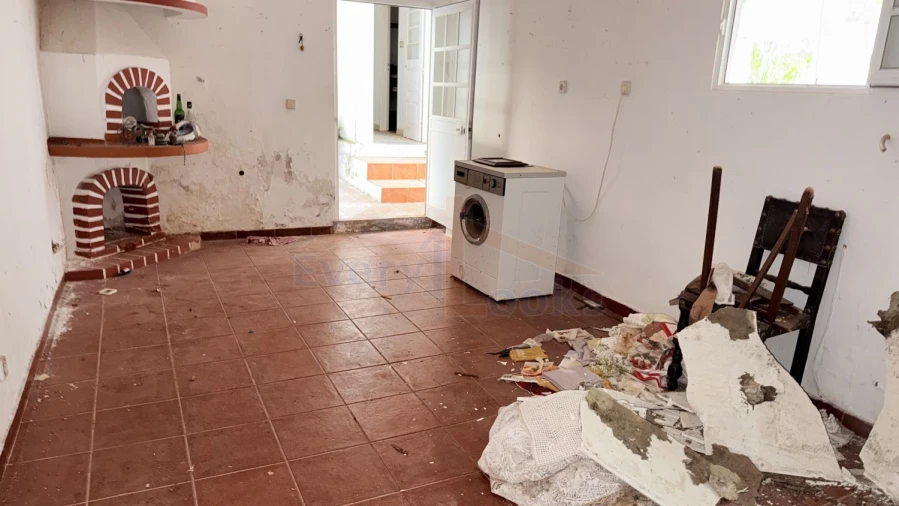 Moradia T2 para Venda em Atouguia da Baleia Foto 25