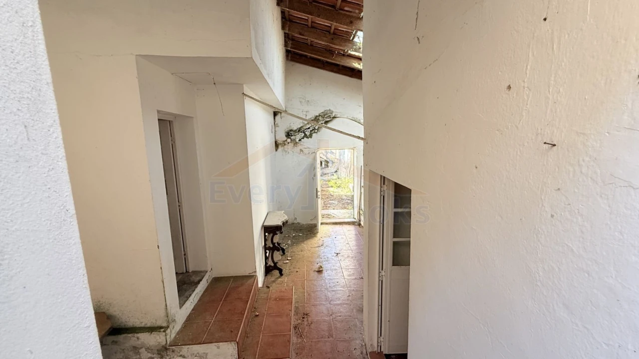 Moradia T2 para Venda em Atouguia da Baleia Foto 24