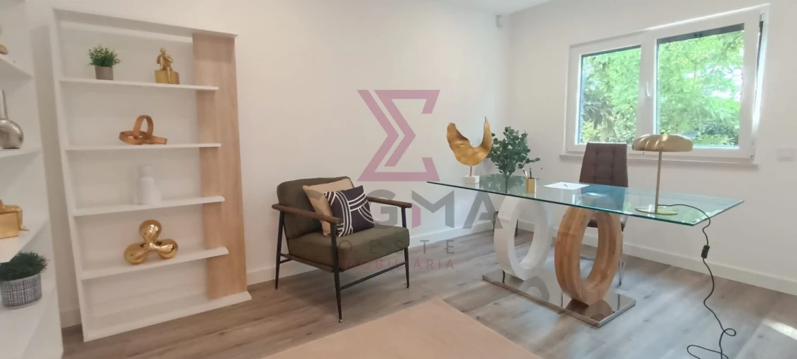 Moradia T4 para Venda em Charneca de Caparica e Sobreda Foto 19