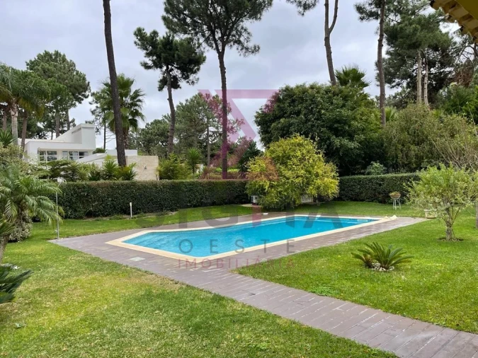 Moradia T4 para Venda em Charneca de Caparica e Sobreda Foto 47