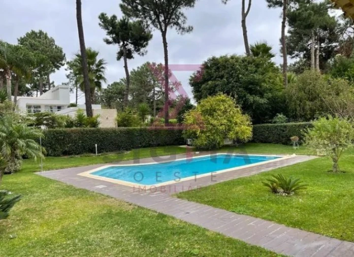 Moradia T4 para Venda em Charneca de Caparica e Sobreda Foto 52