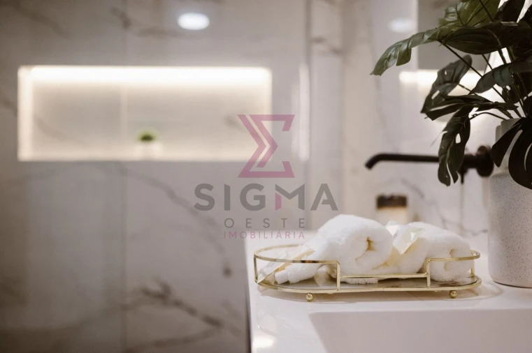 Moradia T4 para Venda em Charneca de Caparica e Sobreda Foto 8