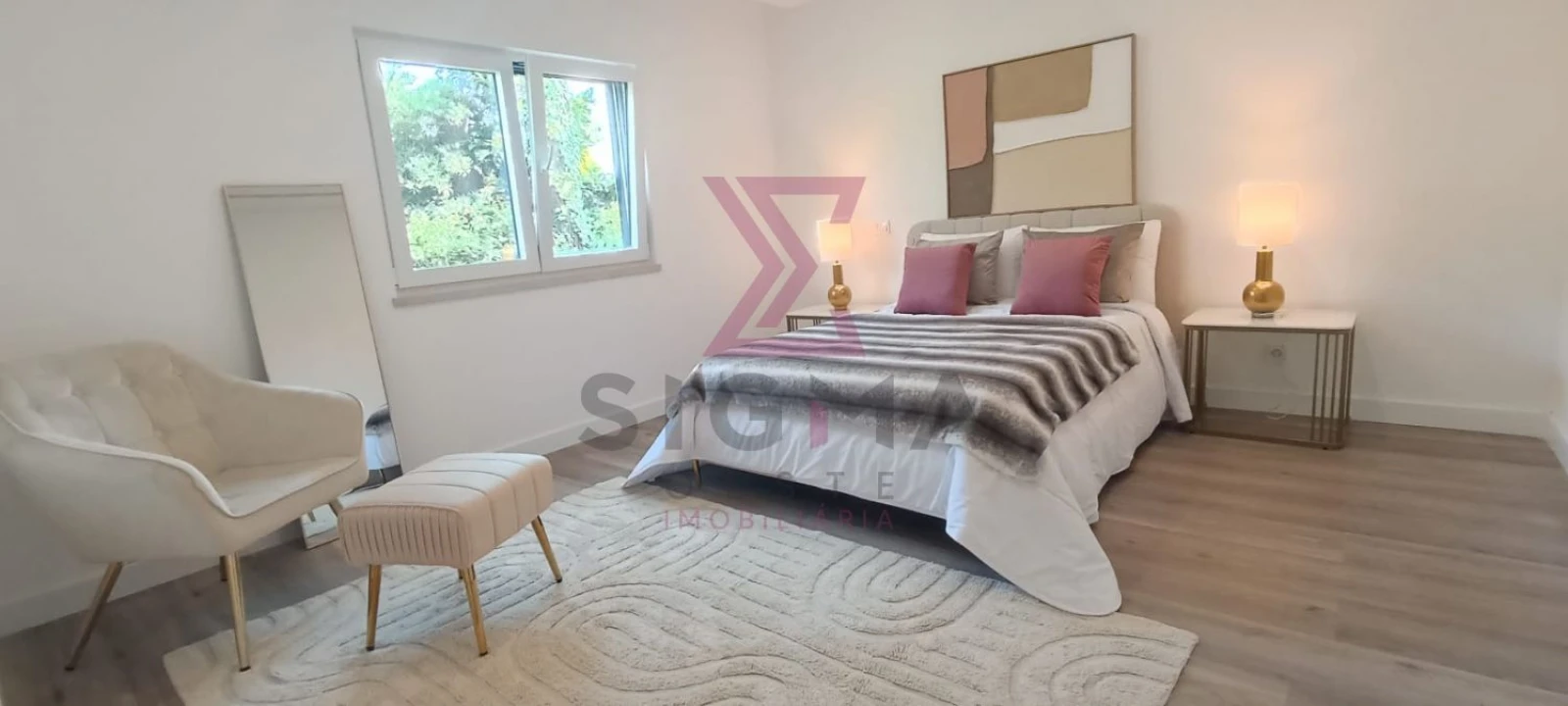 Moradia T4 para Venda em Charneca de Caparica e Sobreda Foto 39