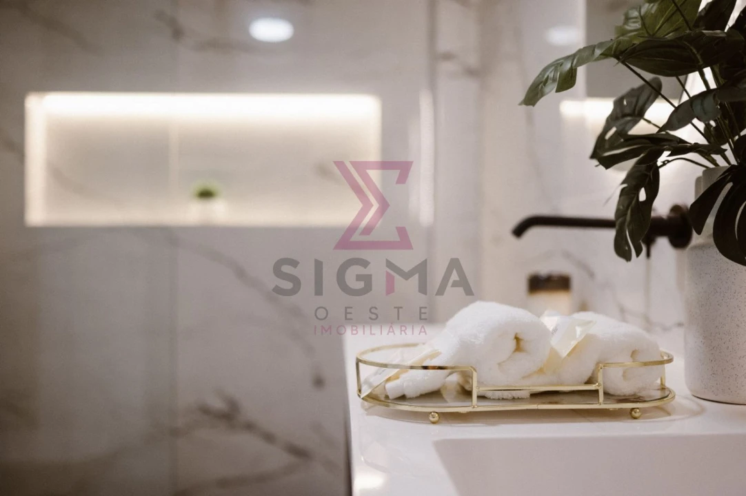 Moradia T4 para Venda em Charneca de Caparica e Sobreda Foto 11