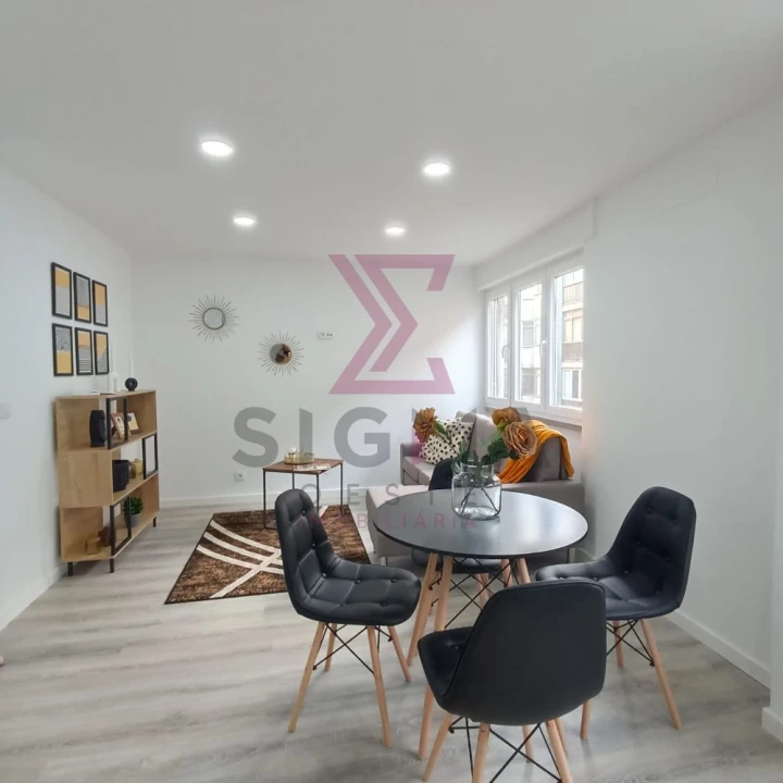 Apartamento T3 para Venda em Benfica Foto 12