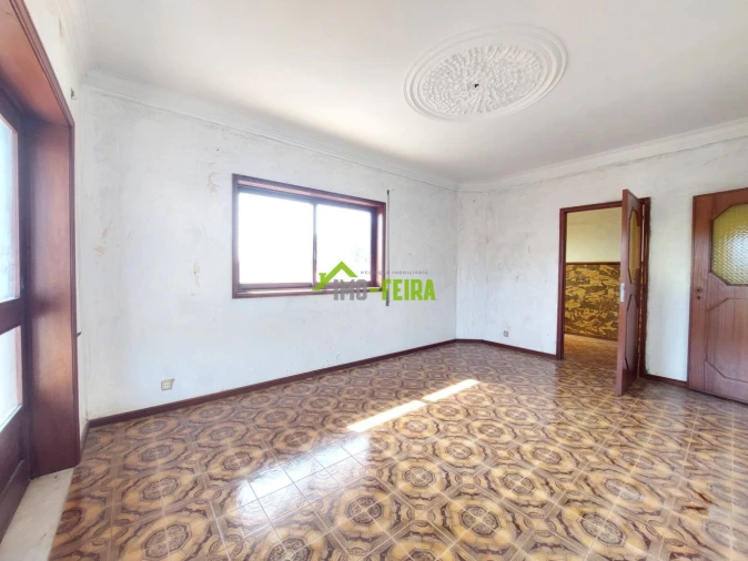 Moradia T3 para Venda em Santa Maria de Lamas Foto 10