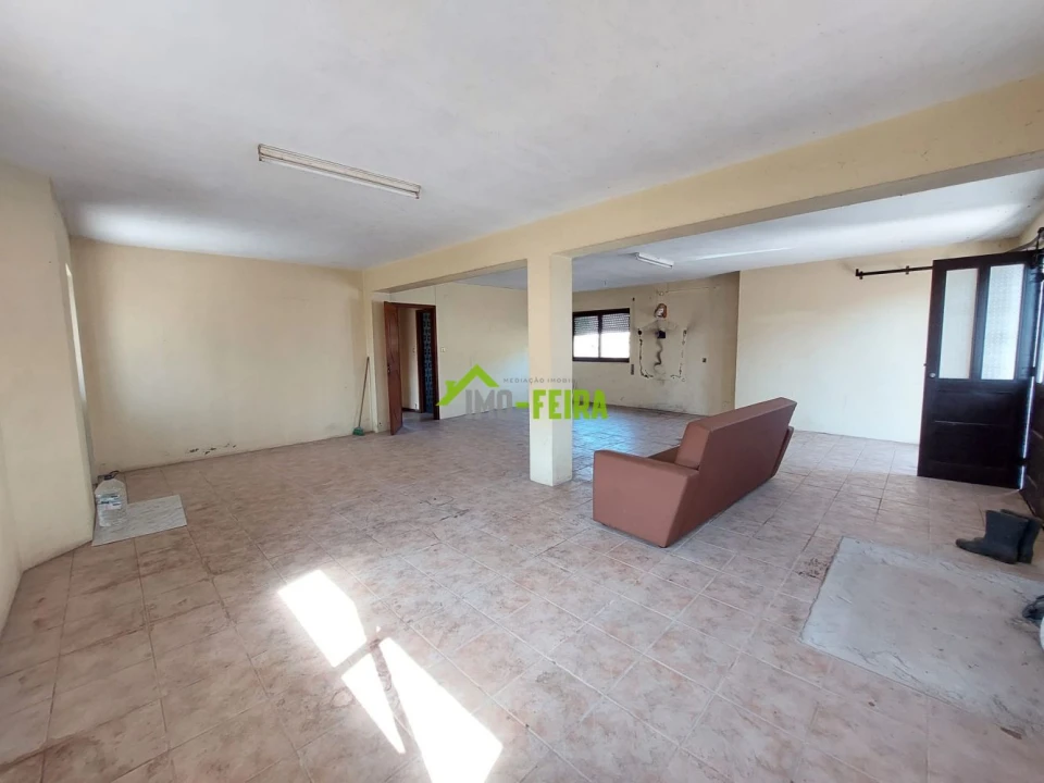 Moradia T3 para Venda em Santa Maria de Lamas Foto 21