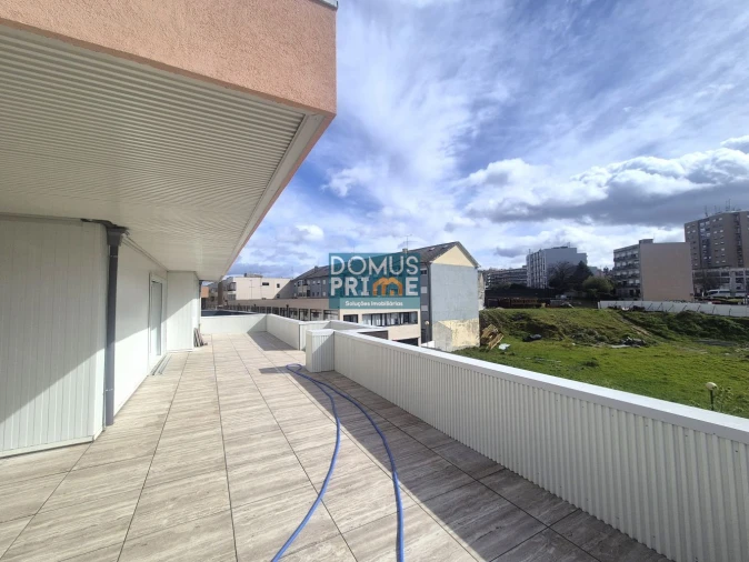 Apartamento T1 para Venda em Braga (Maximinos, Sé e Cividade) Foto 11