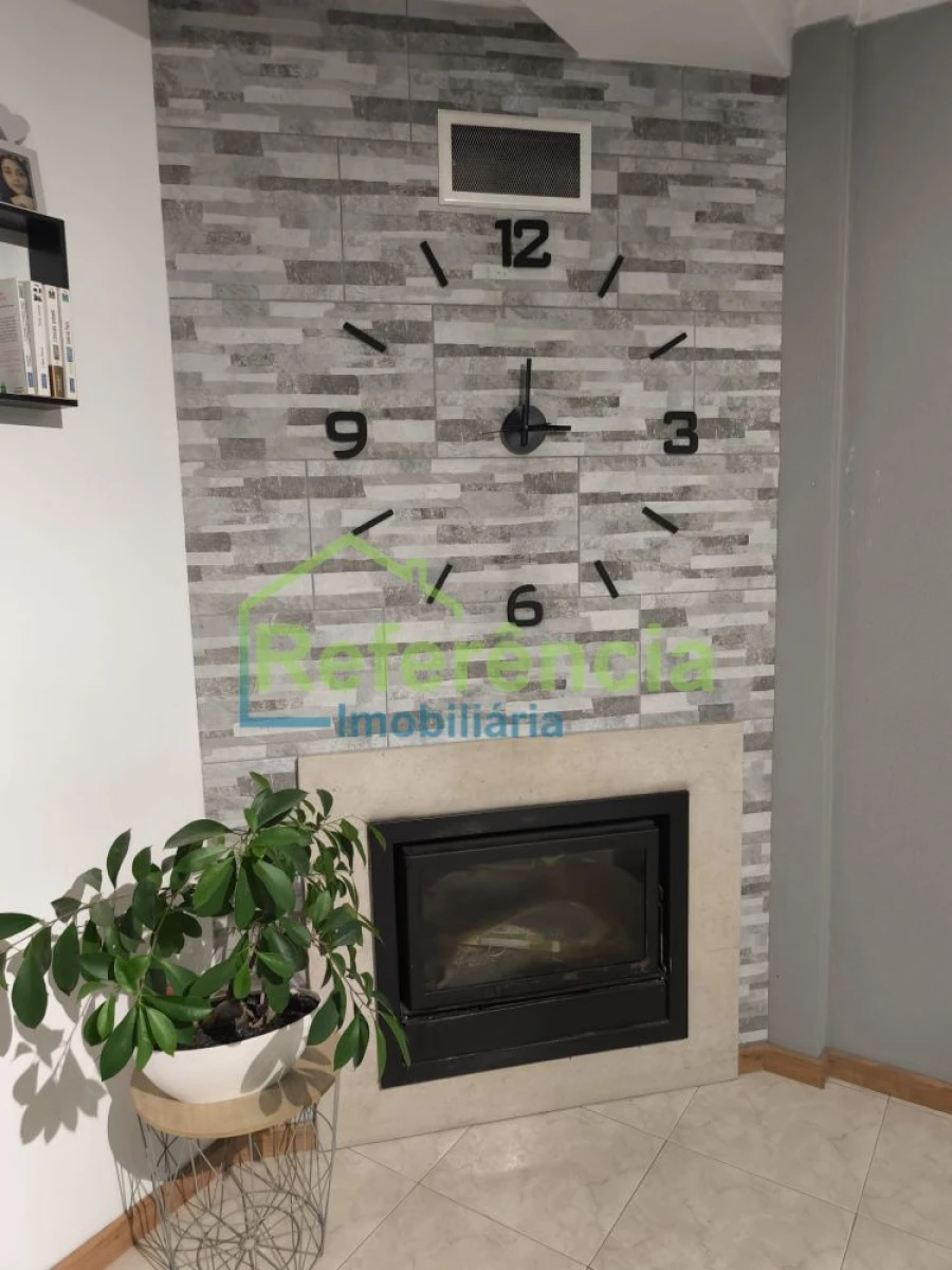 Apartamento T2 para Venda em Santa Maria Maior Foto 5