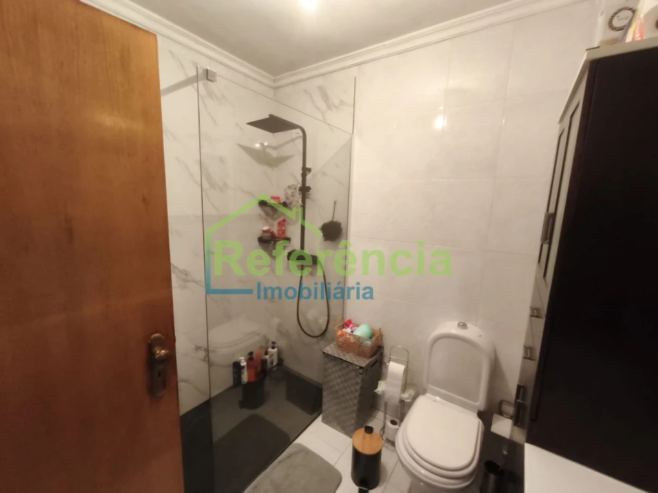 Apartamento T2 para Venda em Santa Maria Maior Foto 15