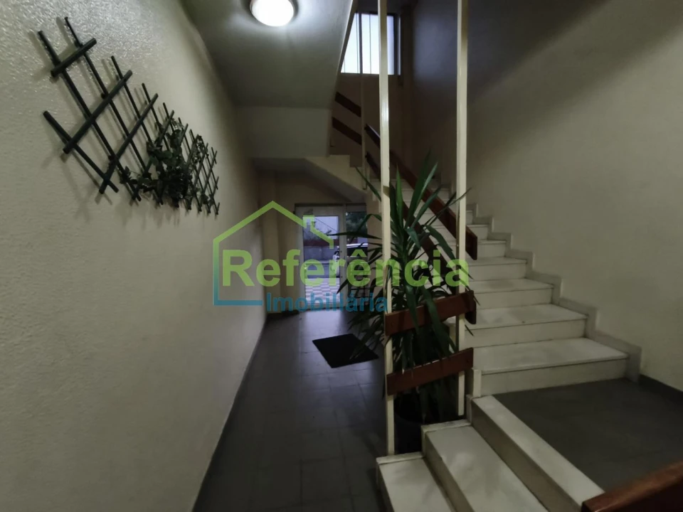 Apartamento T2 para Venda em Santa Maria Maior Foto 23