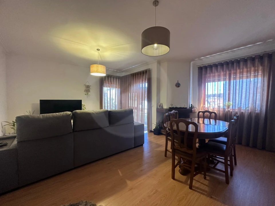 Apartamento T2 para Venda em Arvore Foto 5