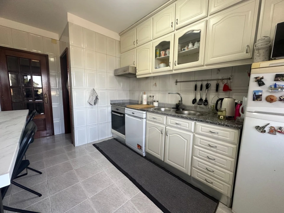 Apartamento T2 para Venda em Arvore Foto 7