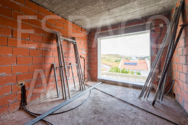 Moradia T3 para Venda em Queluz e Belas Foto 86