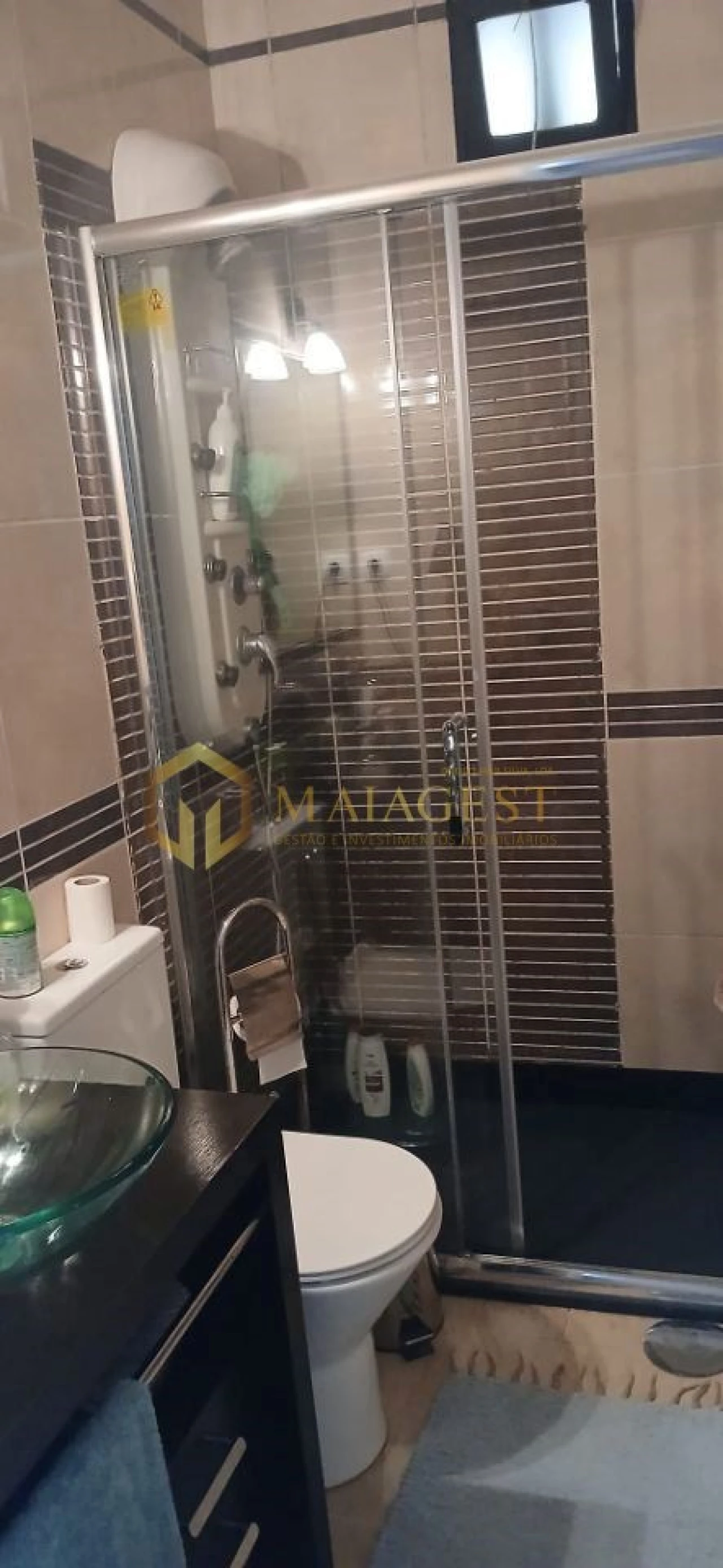 Moradia T3 para Arrendamento em Milheiros Foto 11