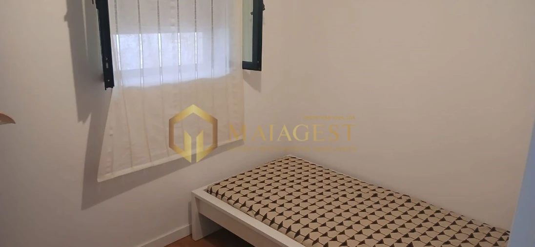 Moradia T3 para Arrendamento em Milheiros Foto 10