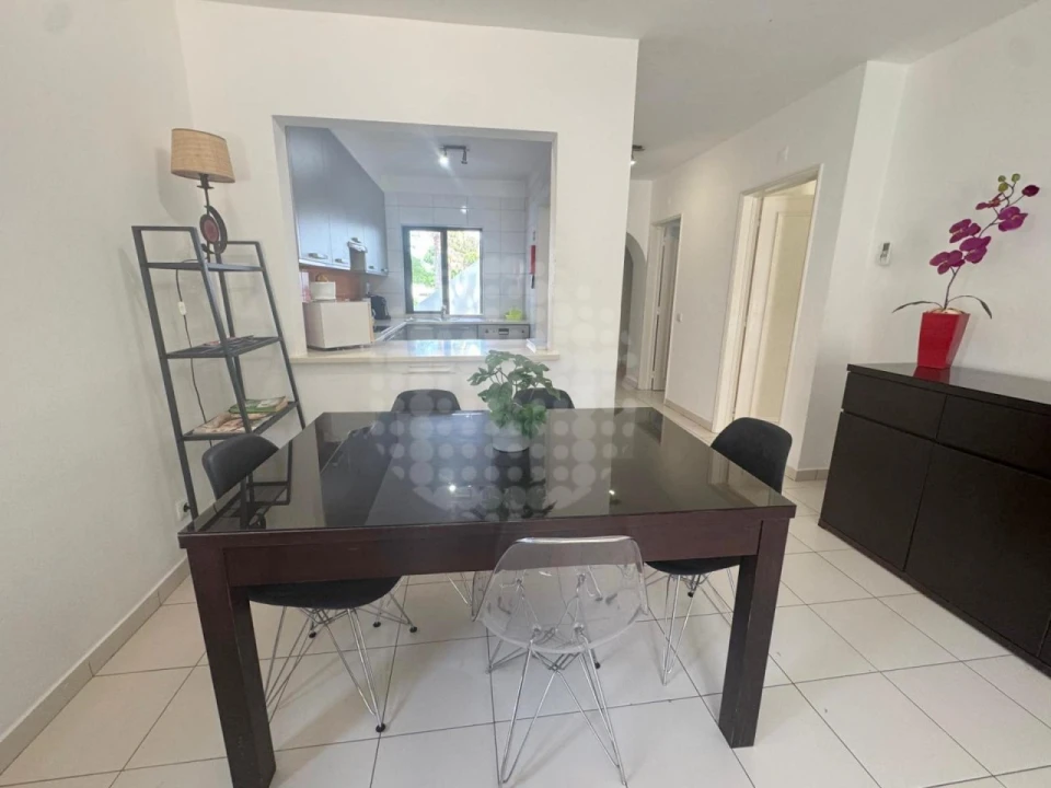 Apartamento T2 para Venda em Albufeira e Olhos de Água Foto 8