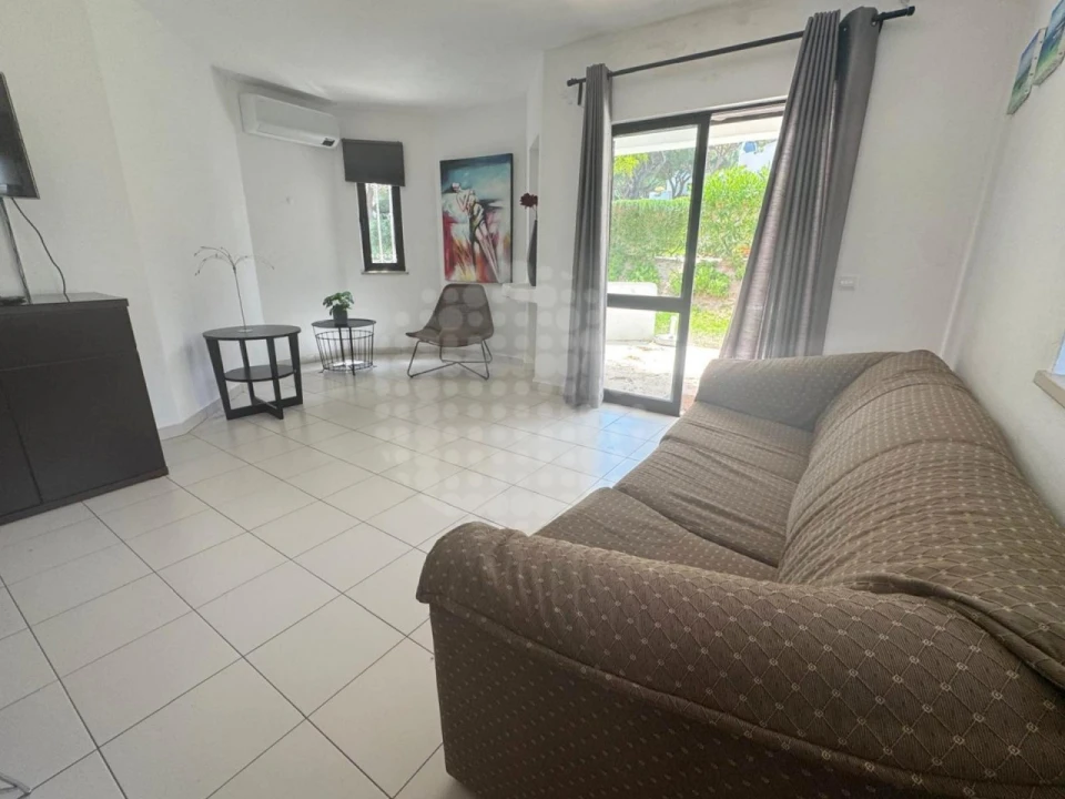 Apartamento T2 para Venda em Albufeira e Olhos de Água Foto 9