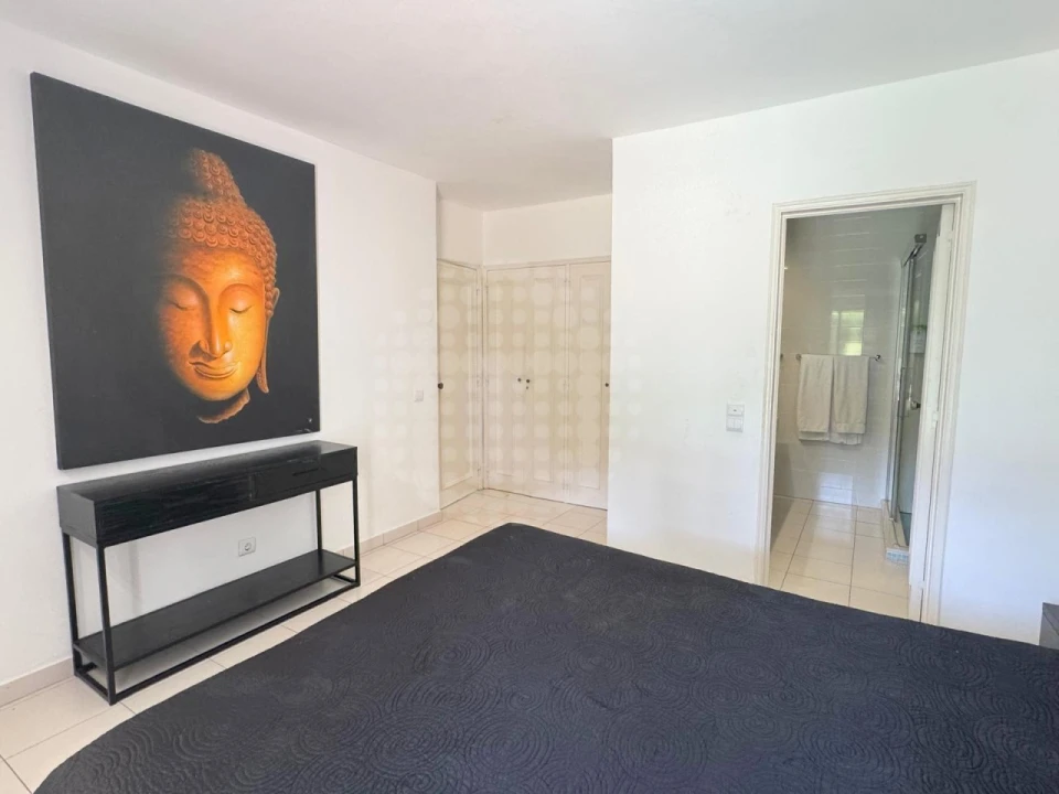 Apartamento T2 para Venda em Albufeira e Olhos de Água Foto 21