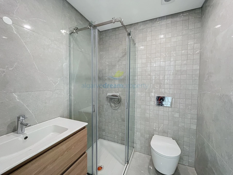 Apartamento T3 para Venda em Albufeira e Olhos de Água Foto 9