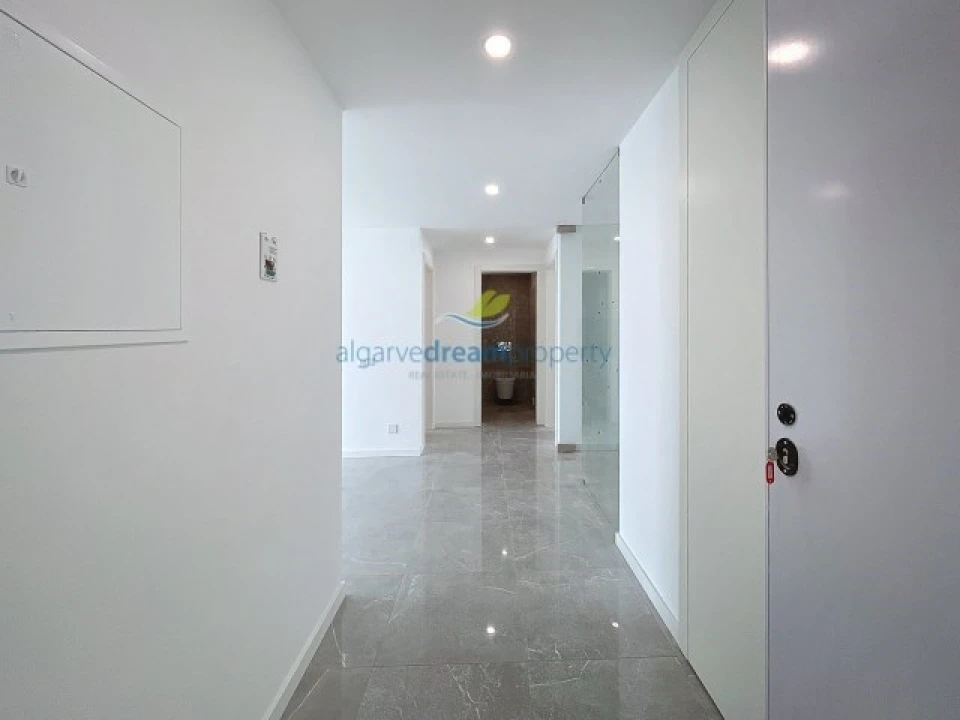 Apartamento T3 para Venda em Albufeira e Olhos de Água Foto 39