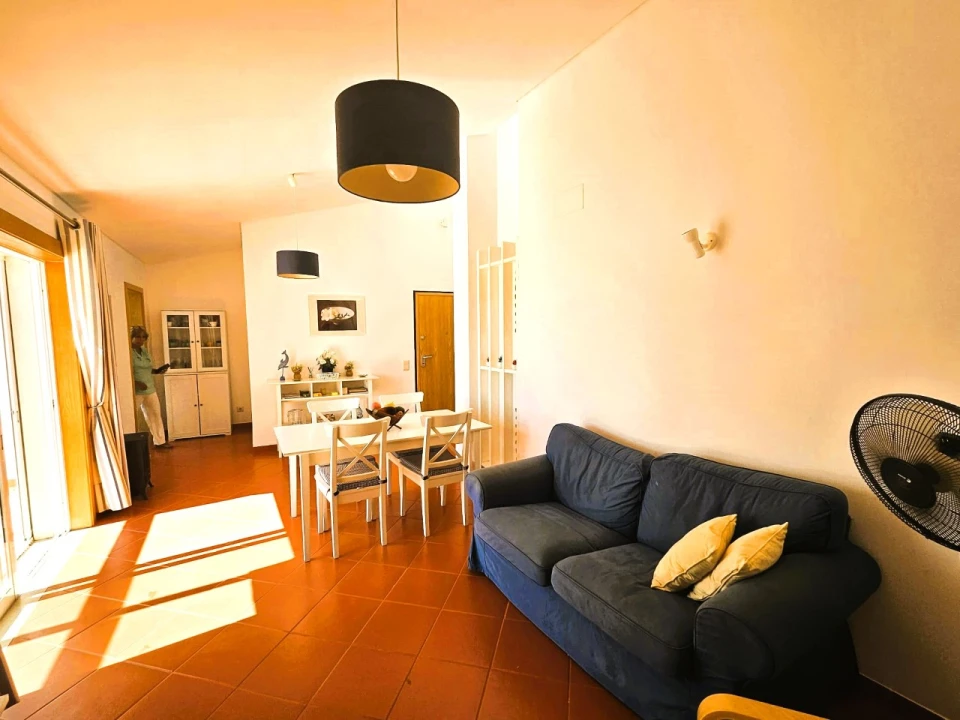 Apartamento T2 para Venda em Santa Luzia Foto 4