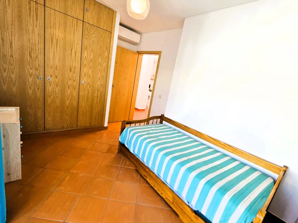 Apartamento T2 para Venda em Santa Luzia Foto 12