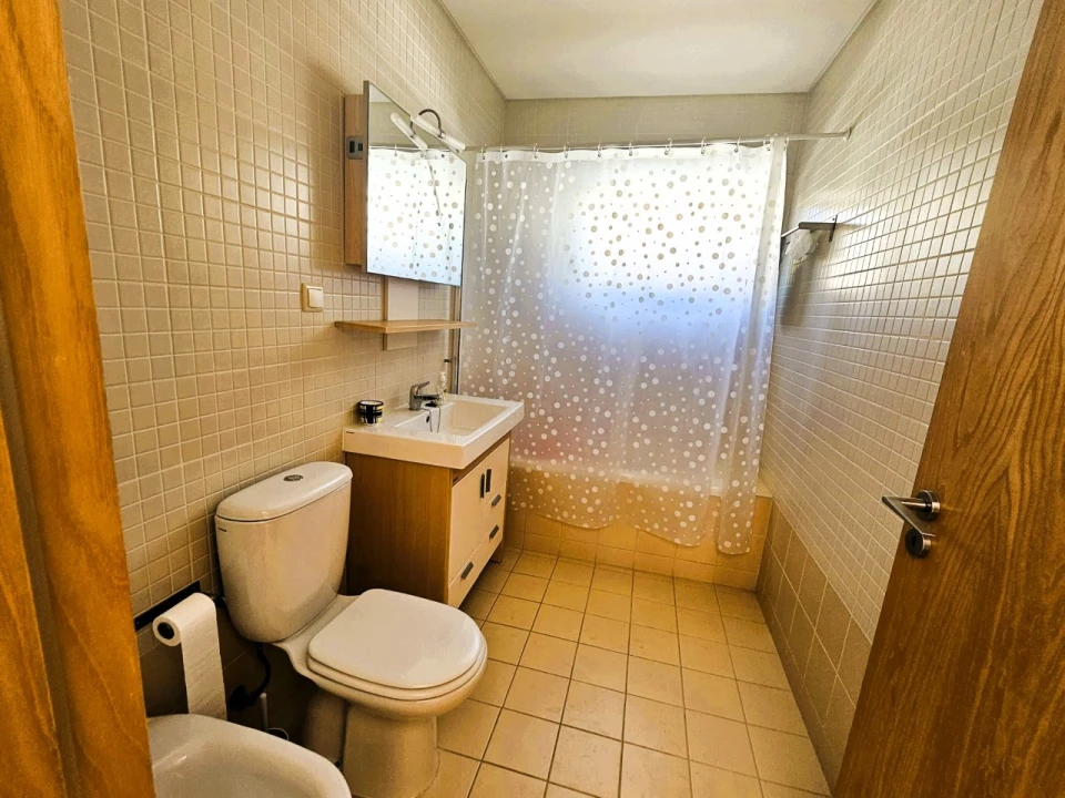 Apartamento T2 para Venda em Santa Luzia Foto 17