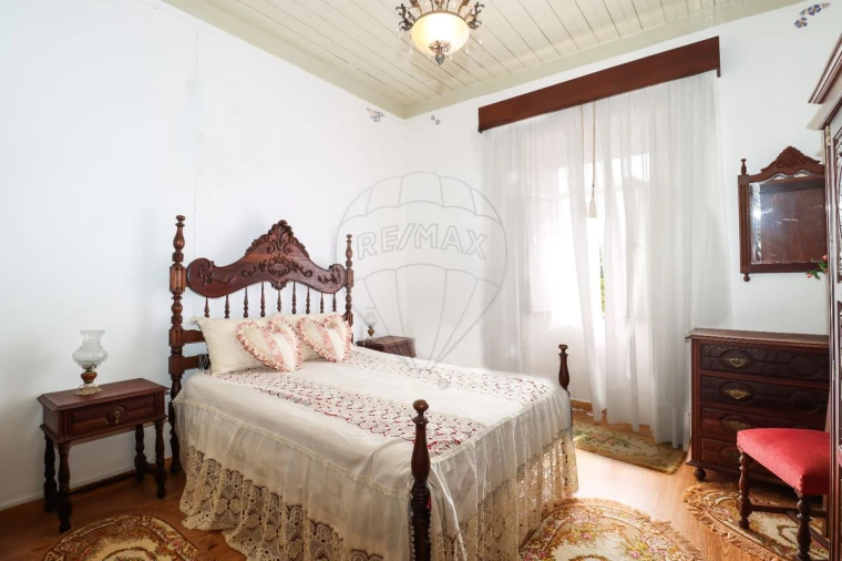 Moradia T6 para Venda em Martinchel Foto 19