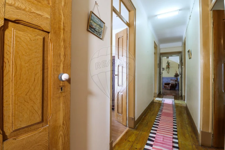 Moradia T6 para Venda em Martinchel Foto 24