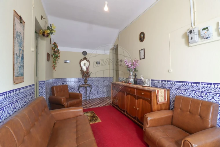 Moradia T6 para Venda em Martinchel Foto 10