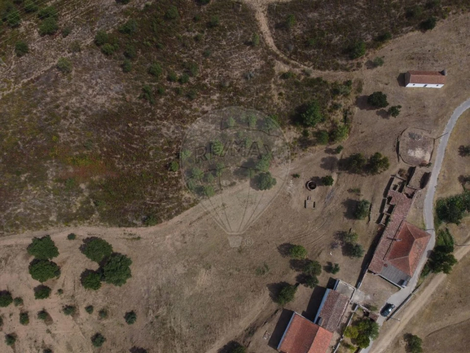 Moradia T6 para Venda em Martinchel Foto 8