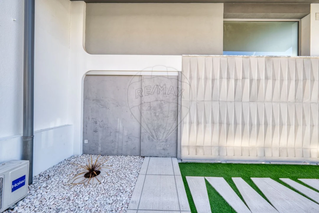 Moradia T3 para Venda em Almeirim Foto 44