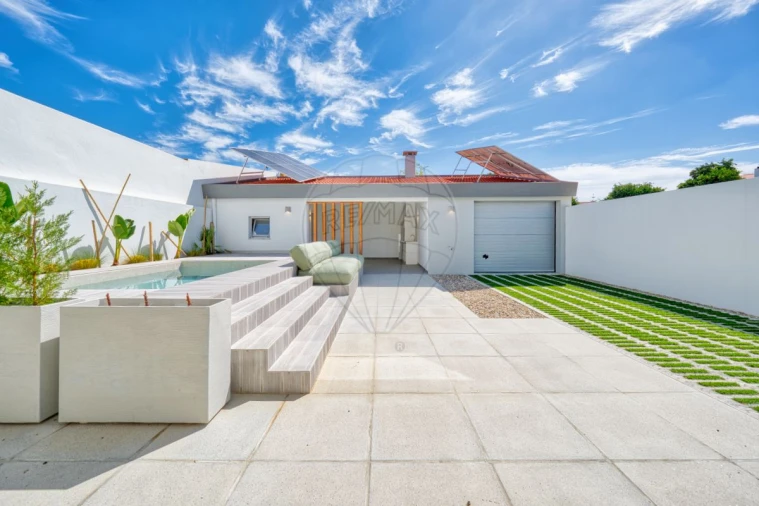 Moradia T3 para Venda em Almeirim Foto 46