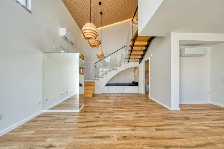 Moradia T3 para Venda em Almeirim Foto 2