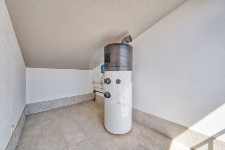 Moradia T3 para Venda em Almeirim Foto 48