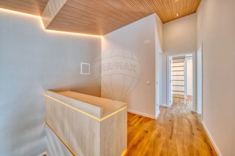 Moradia T3 para Venda em Almeirim Foto 22