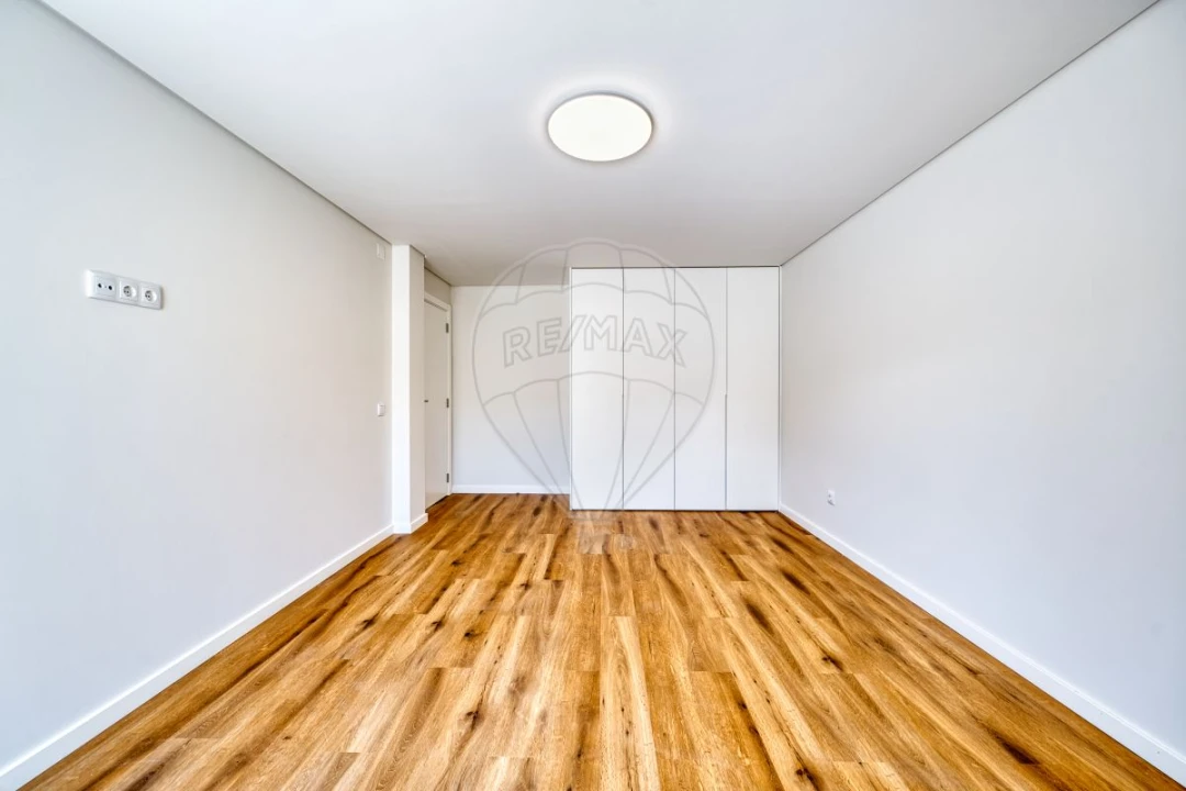 Moradia T3 para Venda em Almeirim Foto 32