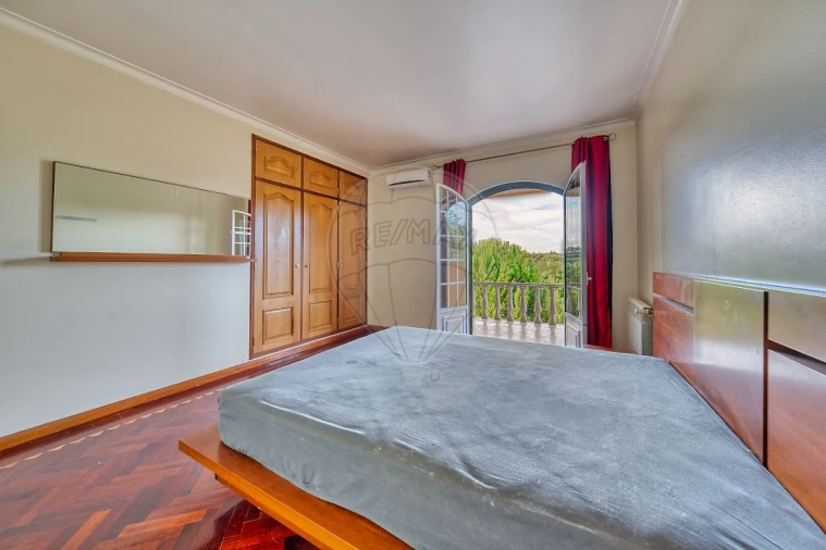 Moradia T8 para Venda em Romeira e Várzea Foto 36