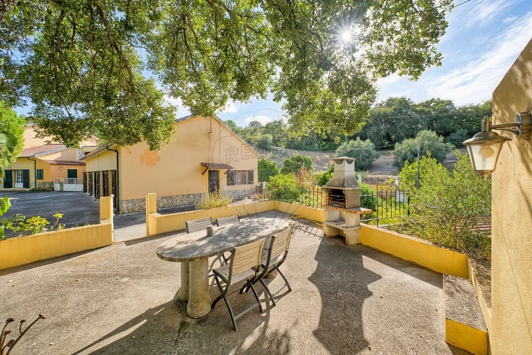 Moradia T8 para Venda em Romeira e Várzea Foto 4