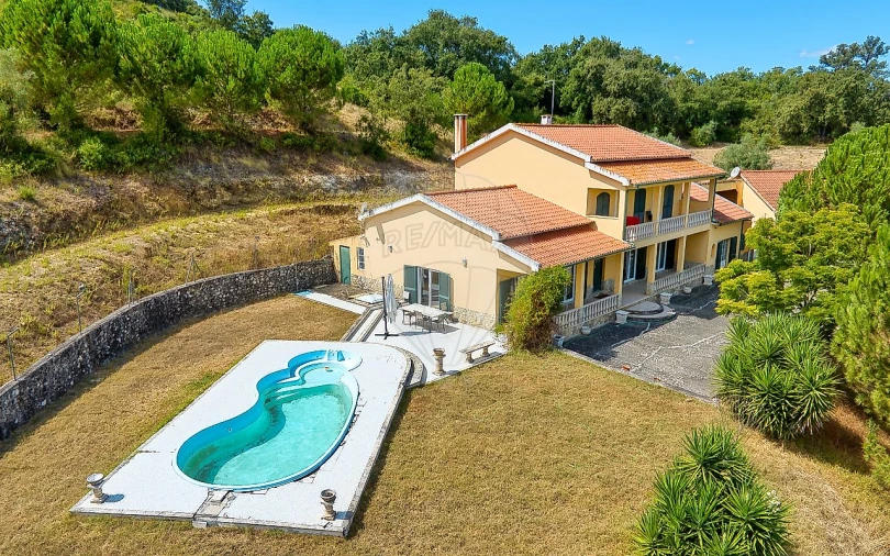 Moradia T8 para Venda em Romeira e Várzea Foto 1