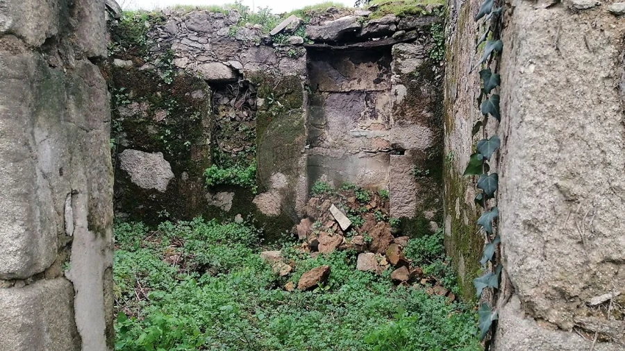 Moradia T2 para Venda em O. Azeméis, Riba-Ul, Ul, Macinhata Seixa, Madail Foto 5