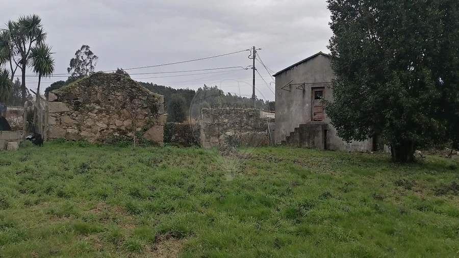 Moradia T2 para Venda em O. Azeméis, Riba-Ul, Ul, Macinhata Seixa, Madail Foto 13