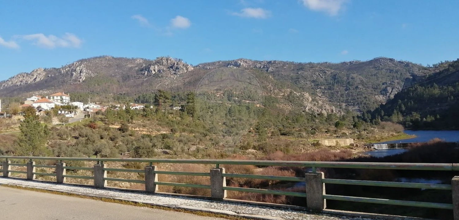 Moradia T2 para Venda em Sobreira Formosa e Alvito da Beira Foto 5