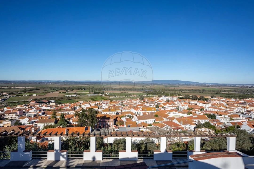 Moradia T1 para Venda em Vale de Cavalos Foto 1